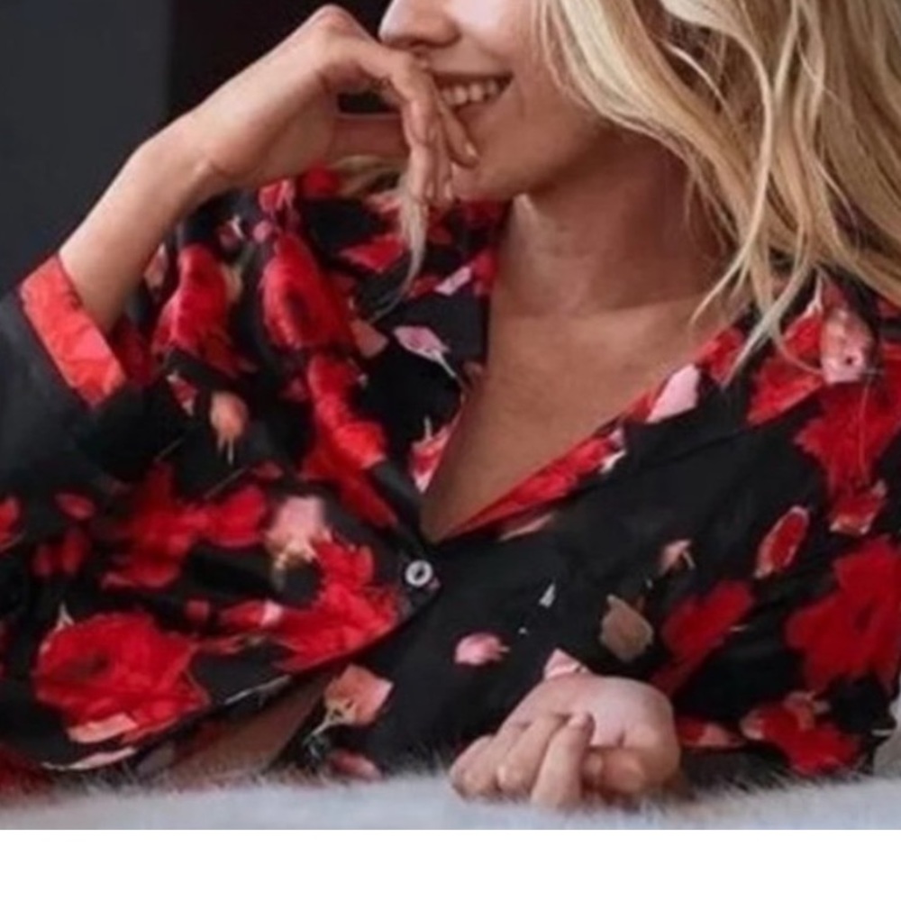 New Satin Button Down PJ Top Blouse Shirt‎ Floral